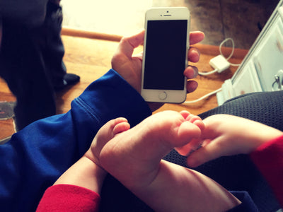 Modern Parenting is Hard: Setting Limits on Gadgets is Key for Reducing Stress
