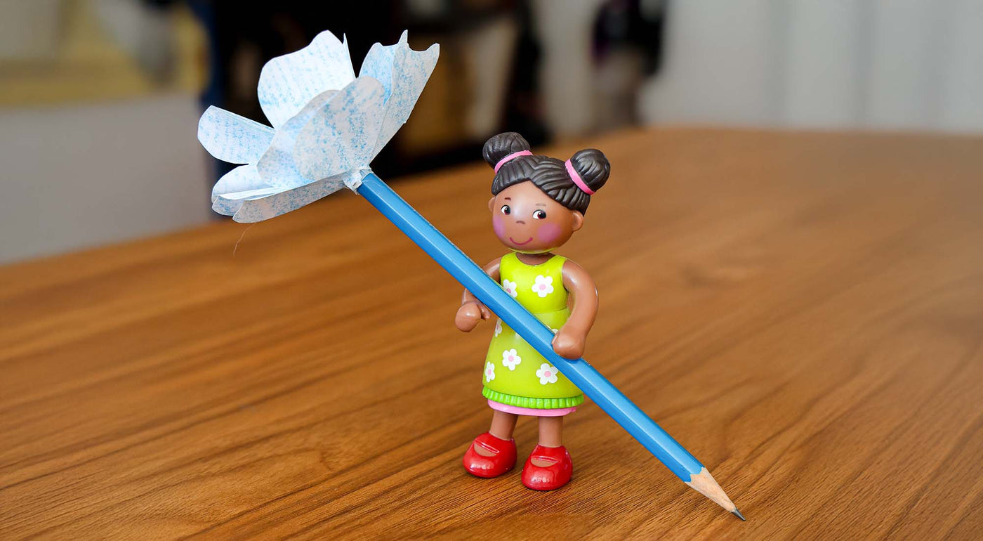 Simple Paper Flower Topper Craft