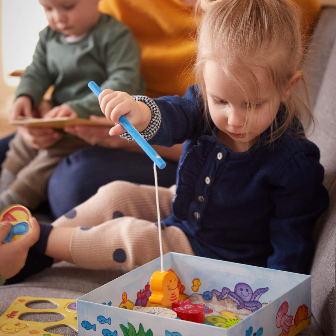 HABA 305173 Il Mio Primo Gioco Educativo Zoo - 10 Giochi In 1 Con Figure In Legno, Da 3 A 8 Anni