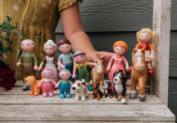familiar ひな人形 Little Friends Grandpa Kurt Posable Doll| HABA USA