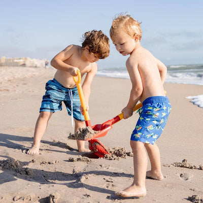 Children's Long Handled Flat Shovel for Snow or Sand - HABA USA